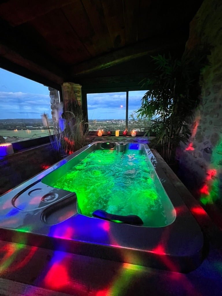 suite de luxe avec jacuzzi privatif gard 